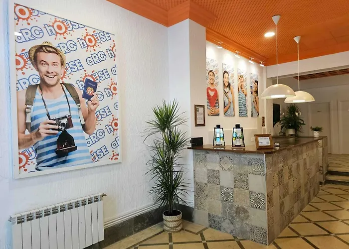 Hotel Arc House Granada